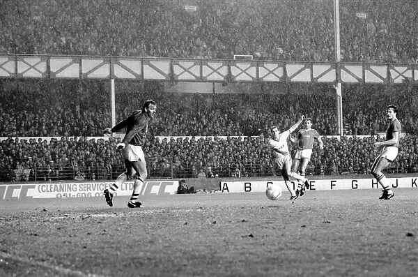 Everton 1 v. Sheffield Wednesday 1. December 1984 MF18-18-037