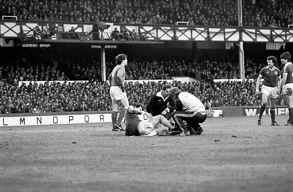 Everton 2 v. Arsenal 0. F. A Cup. January 1981 MF01-01-061