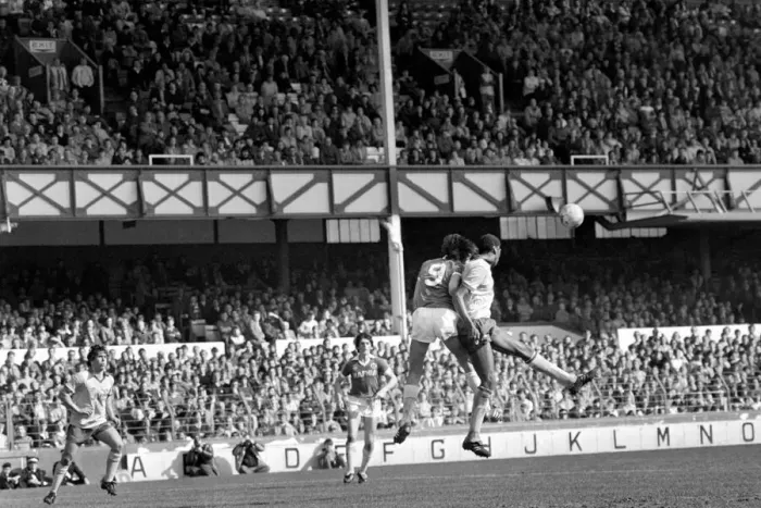Framed Print : Everton 2 v. Arsenal 1. April 1982 MF06-35-003 Local Caption Division 1 Football Framed Print : Everton 2 v. Arsenal 1. April 1982 MF06-35-003 Local Caption Division 1 Football