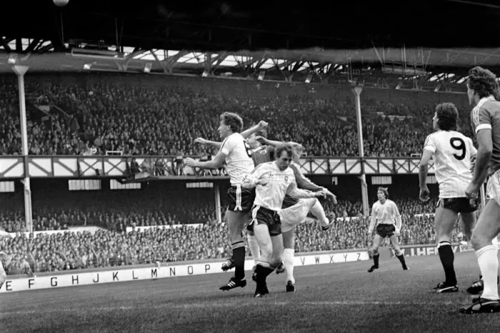 Framed Print : Everton 2 v. Ipswich 1. October 1981 MF03-23-057 Local Caption Division 1 Framed Print : Everton 2 v. Ipswich 1. October 1981 MF03-23-057 Local Caption Division 1