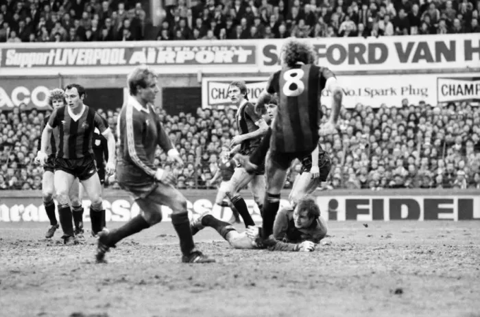Framed Print : Everton 2 v. Manchester City 2. March 1981 MF01-40-058 F. A Cup Framed Print : Everton 2 v. Manchester City 2. March 1981 MF01-40-058 F. A Cup