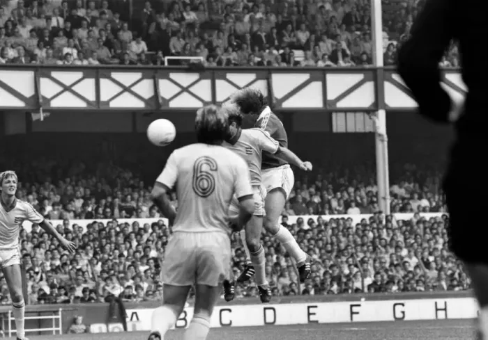 Framed Print : Everton 3 v. Birmingham City 1. August 1981 MF03-06-091 Framed Print : Everton 3 v. Birmingham City 1. August 1981 MF03-06-091