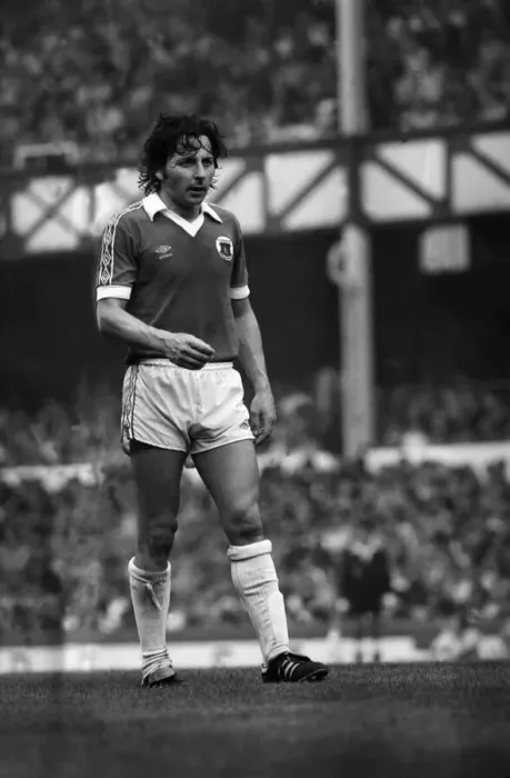Framed Print : Everton 3 v. Birmingham City 1. August 1981 MF03-06-051 Framed Print : Everton 3 v. Birmingham City 1. August 1981 MF03-06-051