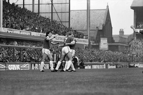 Everton 3 v. Birmingham City 1. August 1981 MF03-06-035