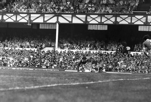 Everton 3 v. Birmingham City 1. August 1981 MF03-06-016