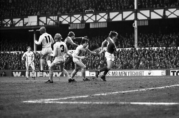 Everton 3 v. Coventry 0. Division One Football. February 1981 MF01-32-073
