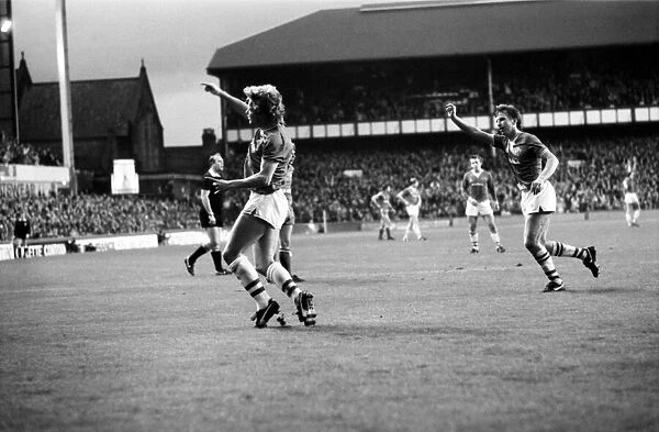 Everton 3 v. Leicester City 0. November 1984 MF18-08-102