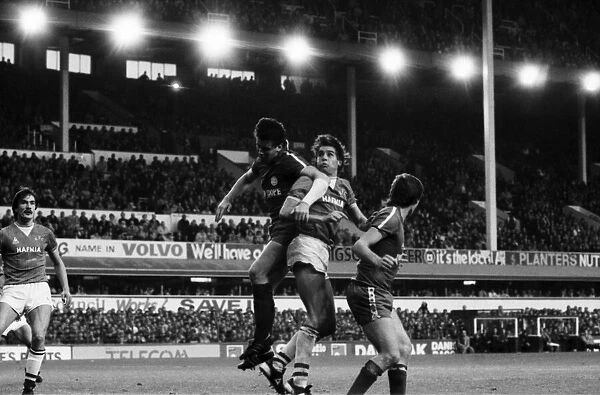 Everton 3 v. Leicester City 0. November 1984 MF18-08-002