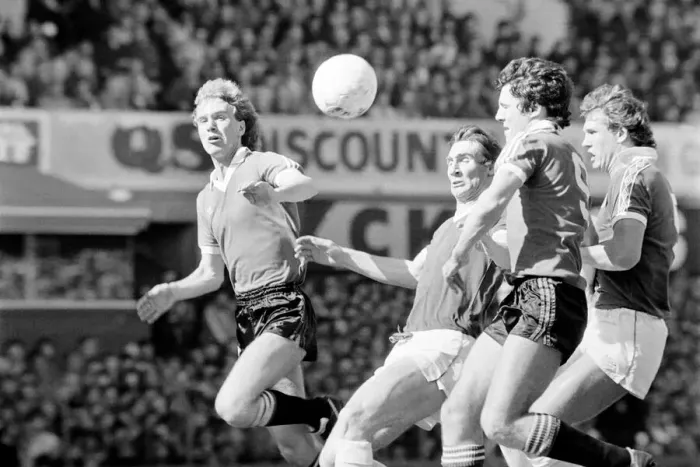 Framed Print : Everton 3 v. Manchester United 3. April 1982 MF06-24-029 Framed Print : Everton 3 v. Manchester United 3. April 1982 MF06-24-029