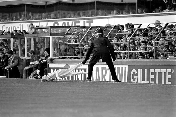 Everton 5 v. Manchester United 0. October 1984 MF18-07-036