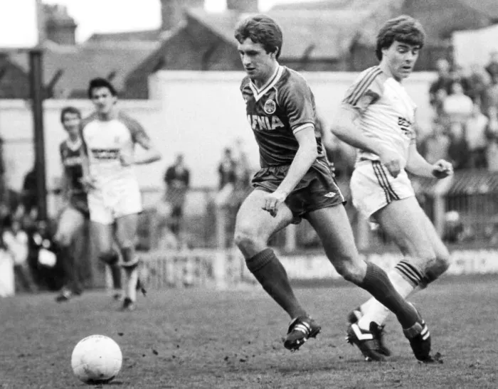 Framed Print : Everton footballer Kevin Sheedy on the ball during the League Division One match against