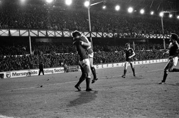Framed Print : Everton v Arsenal, FA Cup 3rd round, played at Goodison Park, final score 2-0 to Everton Framed Print : Everton v Arsenal, FA Cup 3rd round, played at Goodison Park, final score 2-0 to Everton