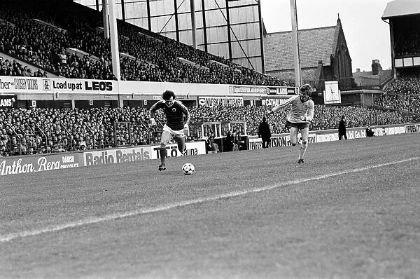 Everton v Arsenal, FA Cup 3rd round, played at Goodison Park, final score 2-0 to Everton