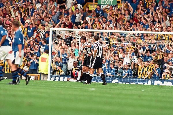 Everton v Newcastle Premiership Football 17th August 1996