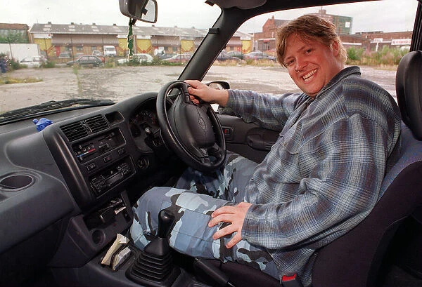 Ewan McLeod TV Presenter with his Rav Car 4 x 4 August 1997 A©mirrorpix