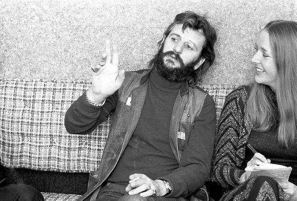 Ex Beatle Ringo Starr. April 1975 75-1771-002