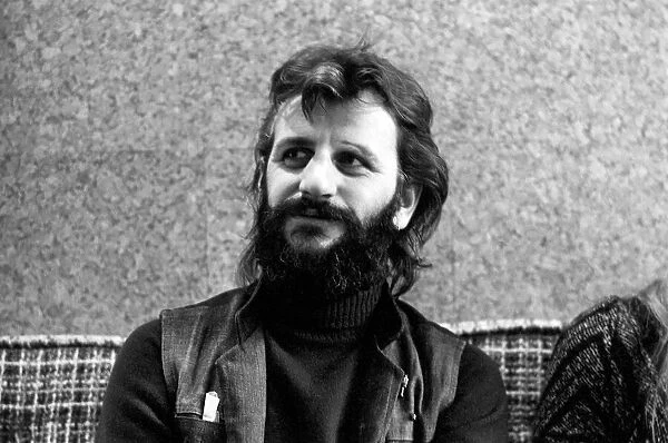 Ex Beatle Ringo Starr. April 1975 75-1771-007