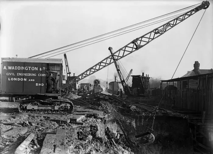 Framed Print : Excavations for new Uxbridge underground station 1936 Framed Print : Excavations for new Uxbridge underground station 1936