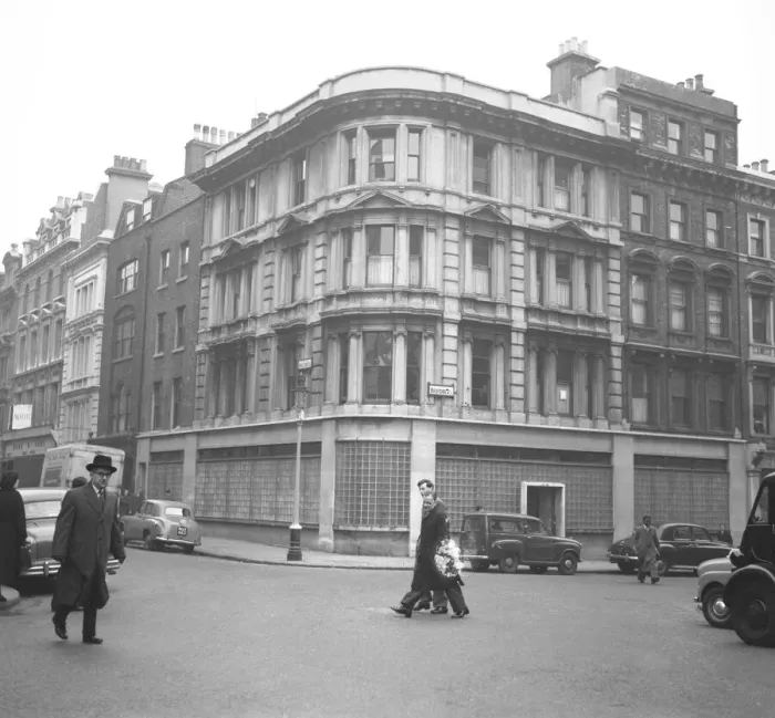 Framed Print : Exterior street scene outside Communists of Great Britain, HQ, King Street Framed Print : Exterior street scene outside Communists of Great Britain, HQ, King Street
