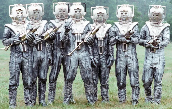 Framed Print : Extras dressed as Cybermen seen here on location near Arundel during the filming of Framed Print : Extras dressed as Cybermen seen here on location near Arundel during the filming of