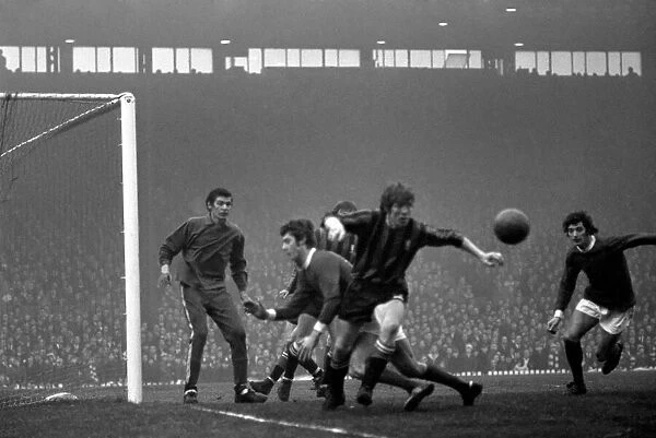 F. A. Cup 3rd Round. Manchester United v. Middlesbrough. January 1971 71-00108-002