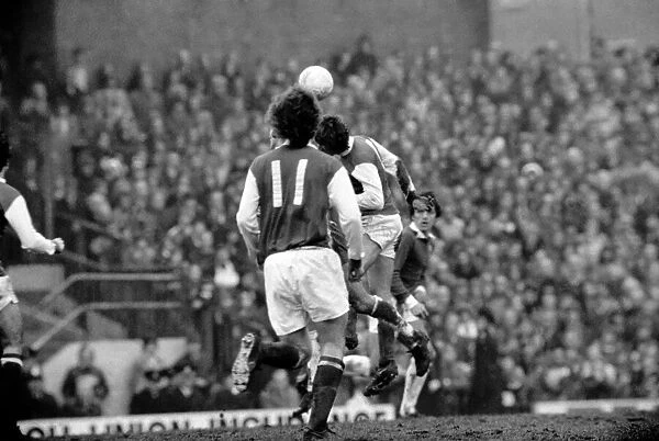 F. A. Cup: Arsenal v. Leicester City. February 1975 75-00906-019