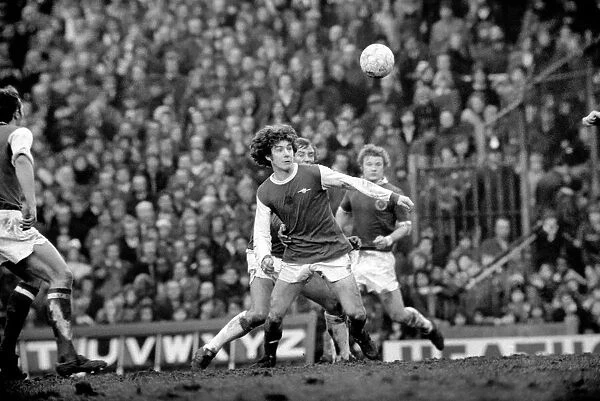 F. A. Cup: Arsenal v. Leicester City. February 1975 75-00906-007
