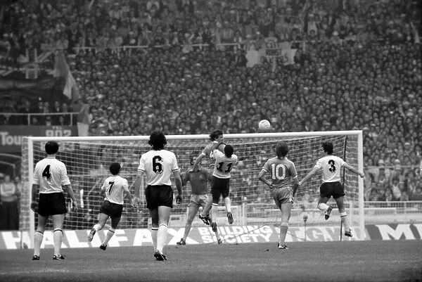 F. A. Cup Final. Manchester City 1 v. Tottenham Hotspur 1. May 1981 MF02-30-046