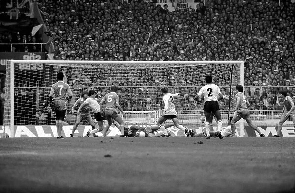 F. A. Cup Final. Manchester City 1 v. Tottenham Hotspur 1. May 1981 MF02-30-050