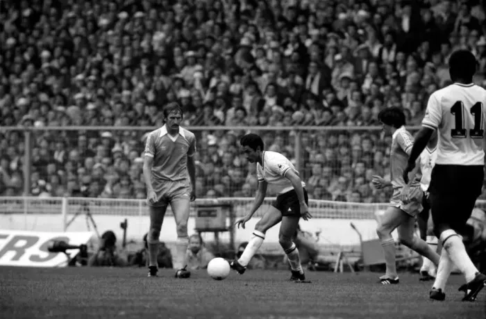 Framed Print : F. A. Cup Final. Manchester City 1 v. Tottenham Hotspur 1 Framed Print : F. A. Cup Final. Manchester City 1 v. Tottenham Hotspur 1