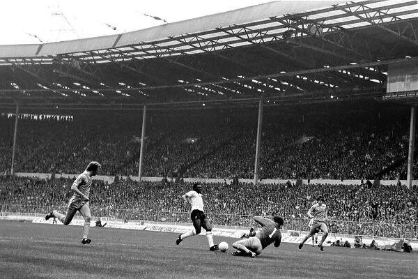 F. A. Cup Final. Manchester City 1 v. Tottenham Hotspur 1. May 1981 MF02-30-123