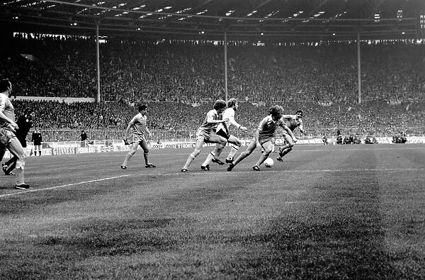 F. A. Cup Final. Manchester City 1 v. Tottenham Hotspur 1. May 1981 MF02-30-120