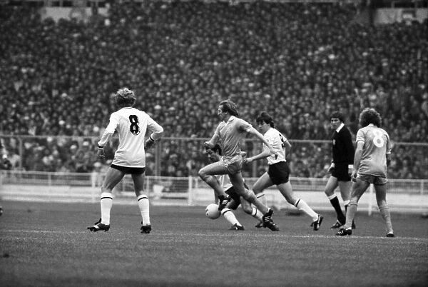 F. A. Cup Final. Manchester City 1 v. Tottenham Hotspur 1. May 1981 MF02-31-004
