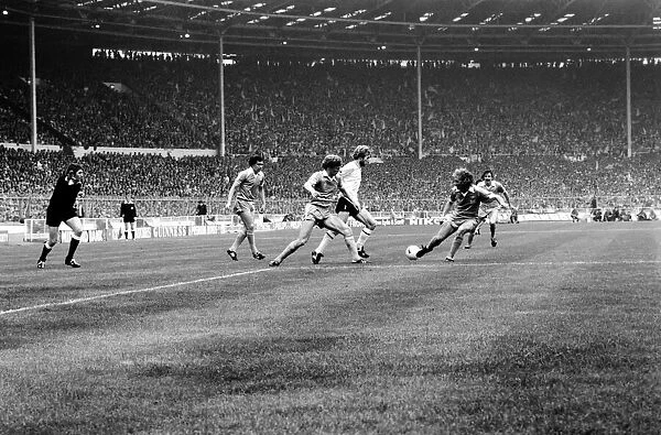 F. A. Cup Final. Manchester City 1 v. Tottenham Hotspur 1. May 1981 MF02-30-121
