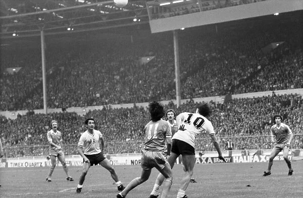 F. A. Cup Final. Manchester City 1 v. Tottenham Hotspur 1. May 1981 MF02-31-028