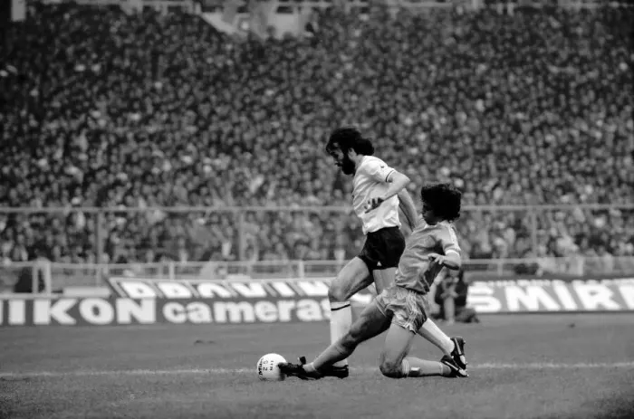 Framed Print : F. A. Cup Final. Manchester City 1 v. Tottenham Hotspur 1