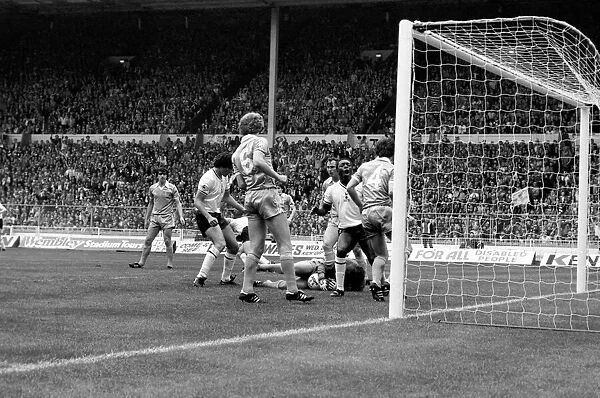 F. A. Cup Final. Manchester City 1 v. Tottenham Hotspur 1. May 1981 MF02-30-011