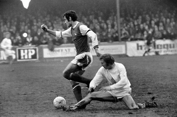 F. A. Cup: Yeovil v. Arsenal: 3rd Round. January 1971 71-00138-037