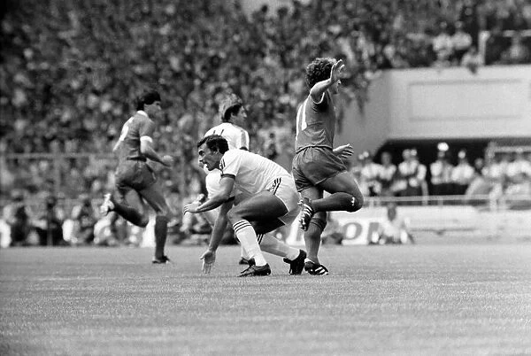 F. A Community Shield. Liverpool 1 v. West Ham United 0. August 1980 LF04-05-049