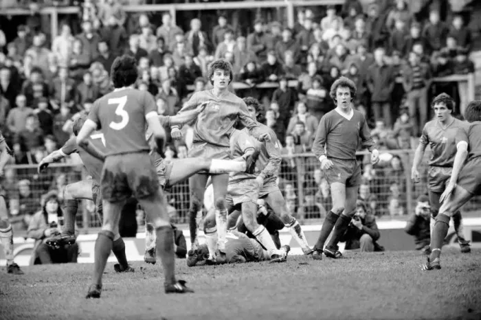 Framed Print : F. A Cup Football. Chelsea 2 v. Liverpool 0 February 1982 LF08-29-068 Framed Print : F. A Cup Football. Chelsea 2 v. Liverpool 0 February 1982 LF08-29-068