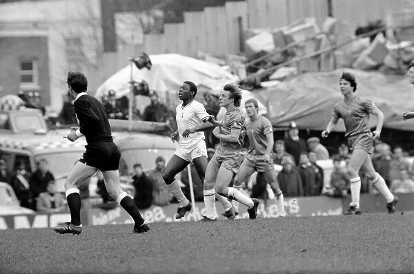 F. A Cup Football. Chelsea 2 v. Tottenham Hotspurs 3. F. A. Cup March 1982 LF08-16-055
