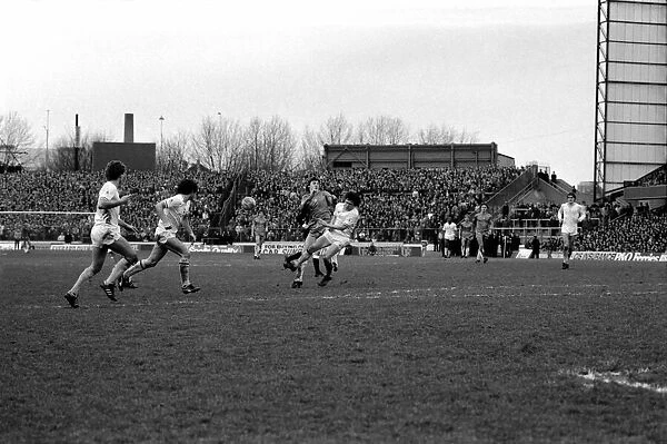 F. A Cup Football. Chelsea 2 v. Tottenham Hotspurs 3. F. A. Cup March 1982 LF08-16-002