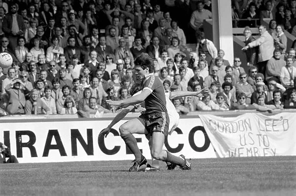 F. A Cup Semi Final - West Ham 1 v. Everton 1. April 1980 LF02-26-007