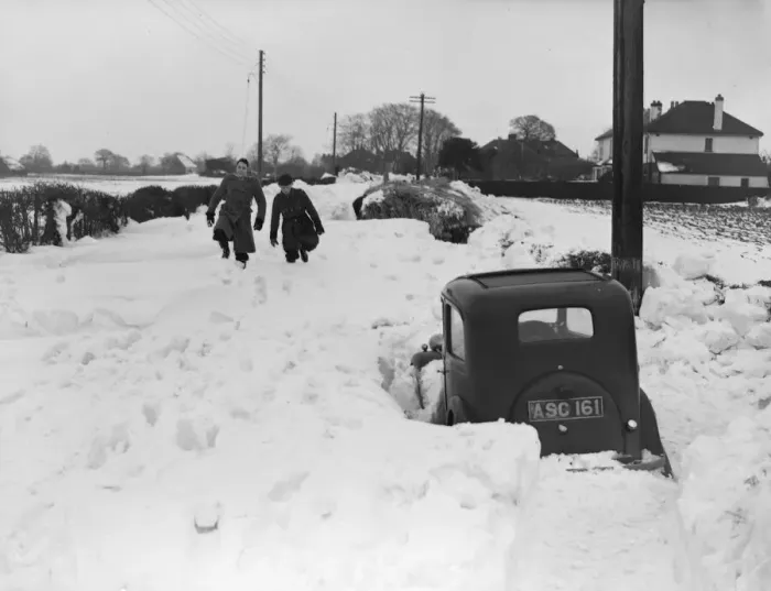 Framed Print : F. W. Reed Staff March 31st 1952 Main road between Biggin Hill and Westerham Framed Print : F. W. Reed Staff March 31st 1952 Main road between Biggin Hill and Westerham
