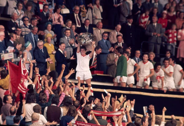 FA Charity Shield Liverpool v Southampton. August 1976 Liverpools Emlyn Hughes