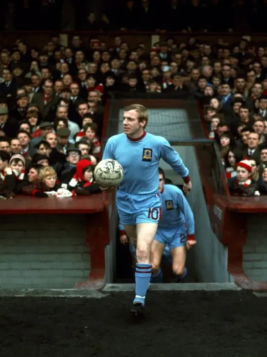 Framed Print : FA Cup 4th Round match at Anfield February 1967 Liverpool v Aston Villa Framed Print : FA Cup 4th Round match at Anfield February 1967 Liverpool v Aston Villa