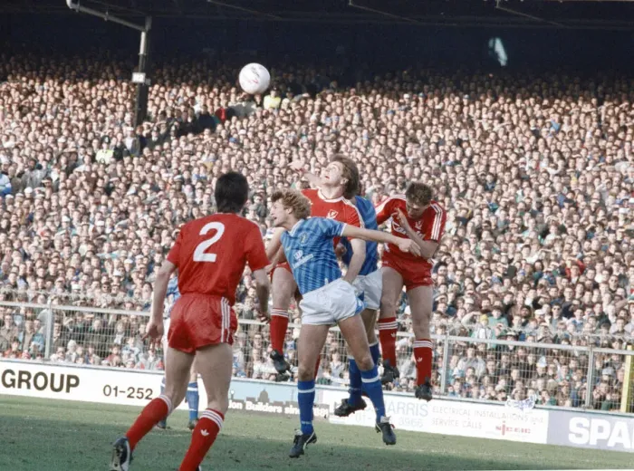 Framed Print : FA Cup 4th round match at The Den. Final score Millwall 0 v Liverpool 2