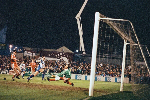 FA Cup 4th round replay at the Goldstone Ground, Hove. Brighton
