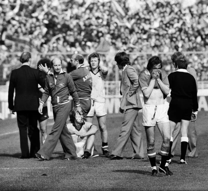 Framed Print : FA Cup final 12th May 1979. Arsenal 3 v 2 Manchester United Framed Print : FA Cup final 12th May 1979. Arsenal 3 v 2 Manchester United