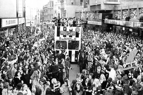FA Cup Final 1974. Newcastle United vs Liverpool. Homecoming celebrations after the final